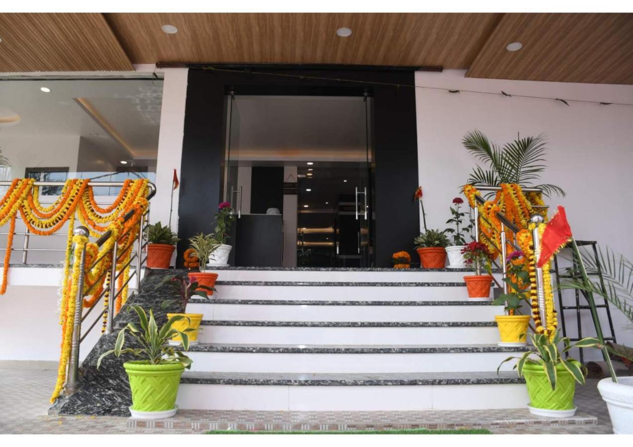 Hotel Ganga Kaveri Varanasi Eksteriør billede